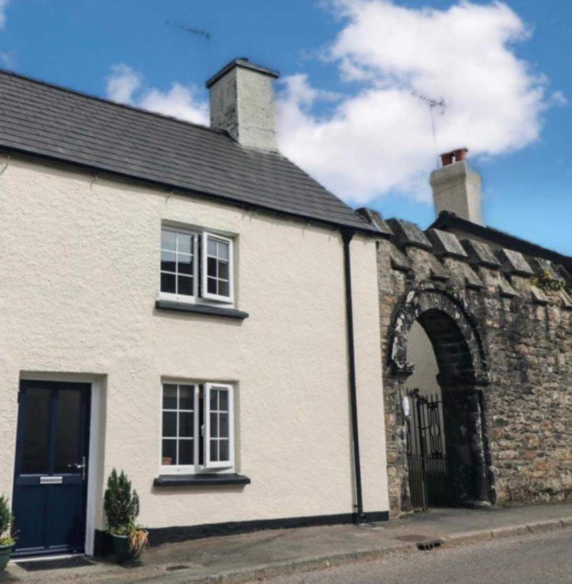 Church Gate Cottage - Bridestowe 외부 사진
